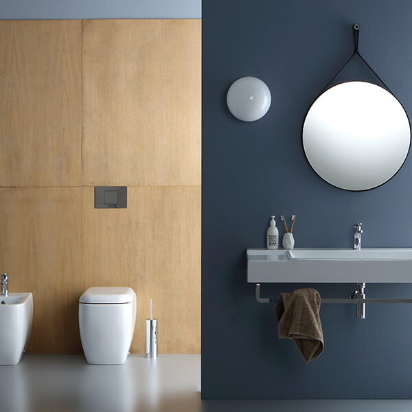Vaso Senza brida & Bidet filomuro Scarico 3.5/4 lt- Area