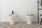 WC e Bidet con Scarico a Terra o Parete - Young
